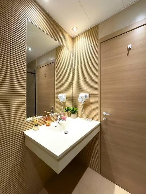 Luxury 2 Bedroom Apartment Bucharest