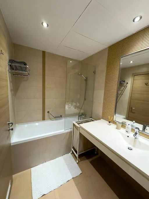 Luxury 2 Bedroom Apartment Bucharest