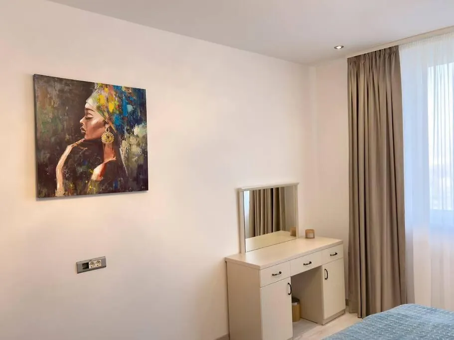 Luxury 2 Bedroom Apartment Bucharest