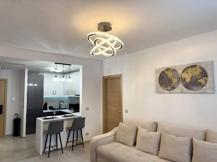 Luxury 2 Bedroom Apartment Bucharest